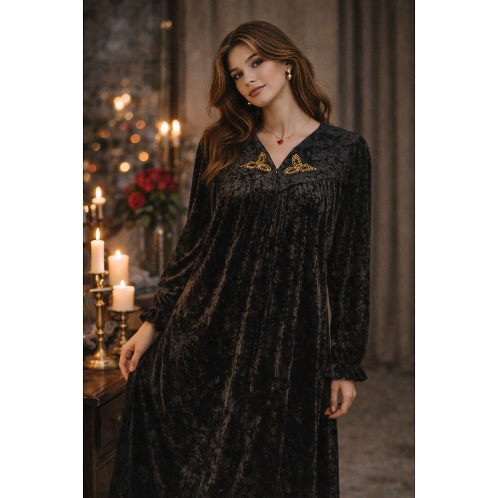 Vtg 90s Appel Black Crushed‎ Velvet Robe Gold Embroidered Romantic Goth L Kaftan